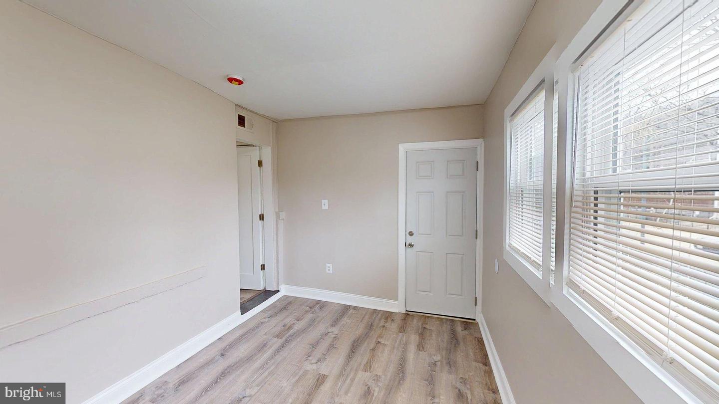 1211 18th Pl Ne Property Photo 17