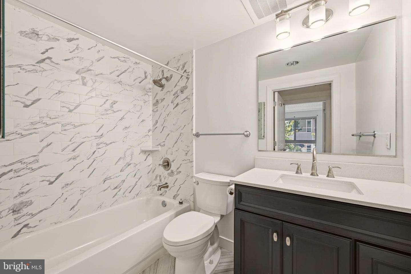 777 7th St Nw #1017 Property Photo 15