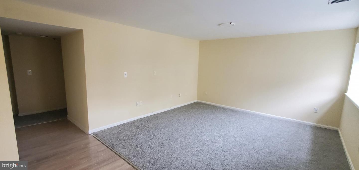 1429 Girard St Nw #205 Property Photo 13