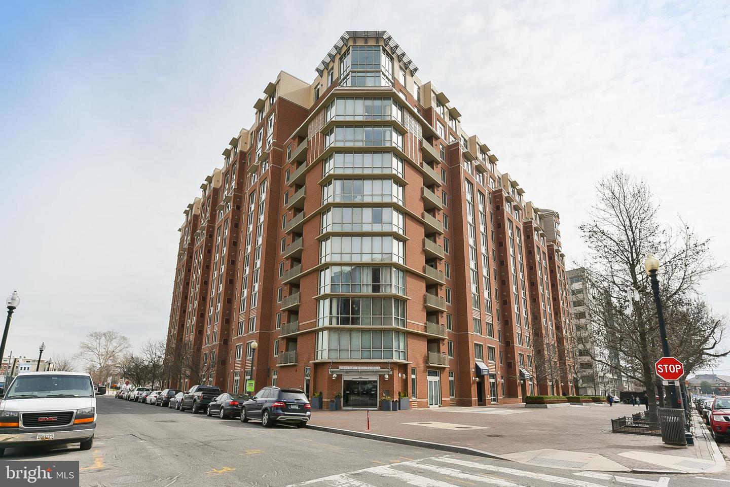 1000 New Jersey Ave Se #908 Property Photo 1