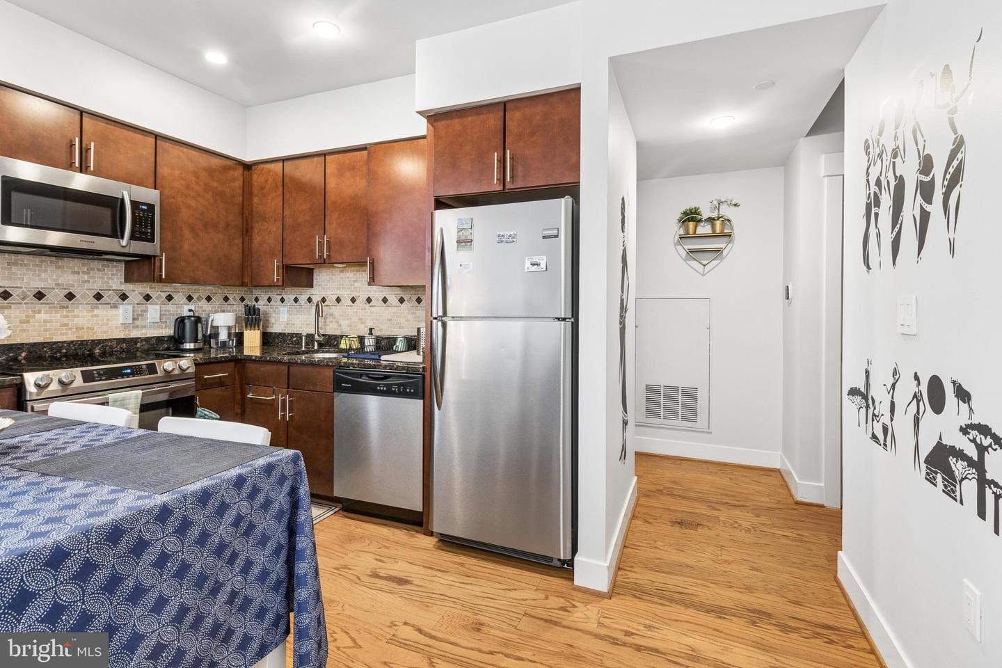 2910 Georgia Ave Nw #104 Property Photo 10