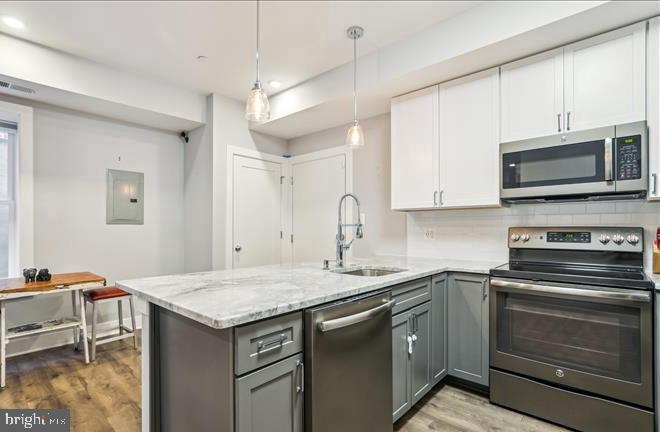 1340 Nicholson St Nw #2 Property Photo 9