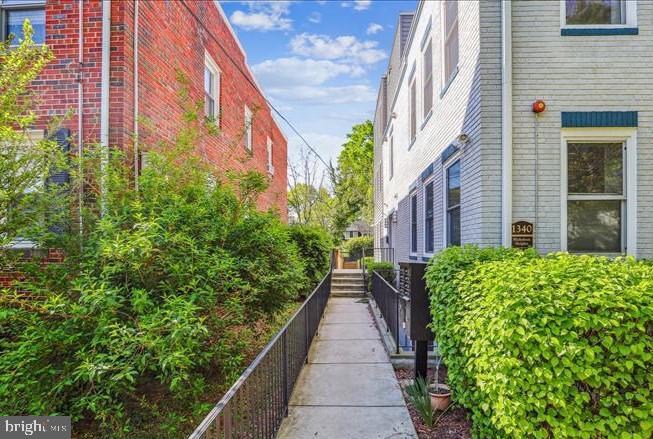 1340 Nicholson St Nw #2 Property Photo 31
