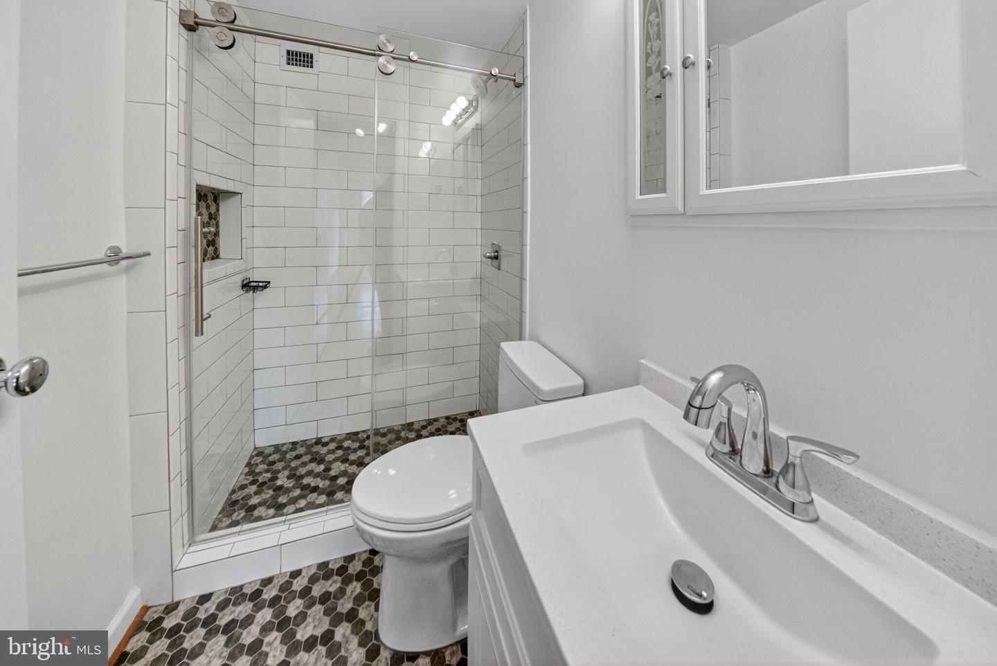 5406 Connecticut Ave Nw #507 Property Photo 6