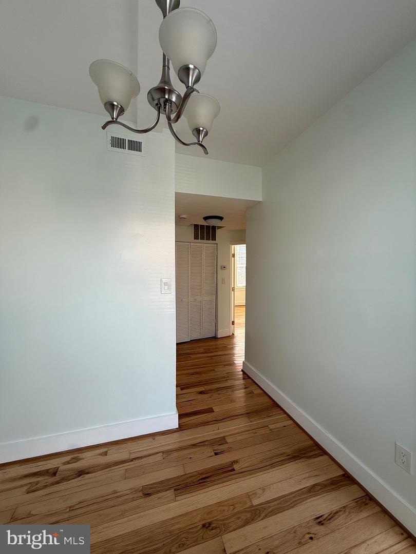 528-530 Hobart Pl Nw Property Photo 29