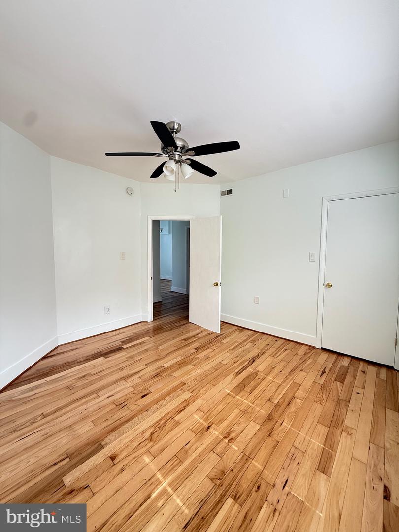 528-530 Hobart Pl Nw Property Photo 37