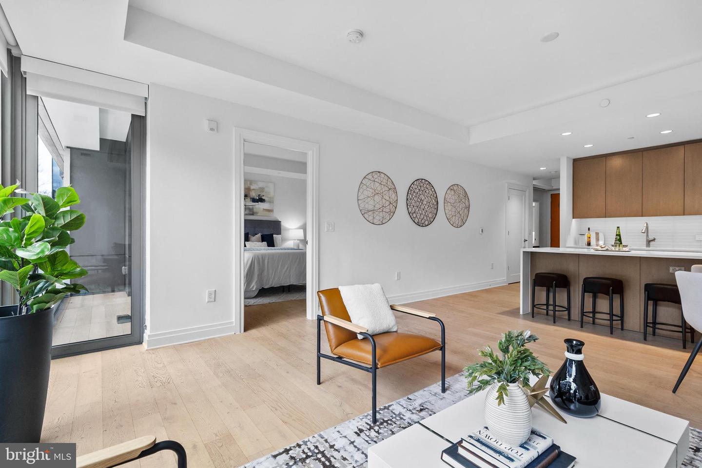 2501 M St Nw #t06 Property Photo 4