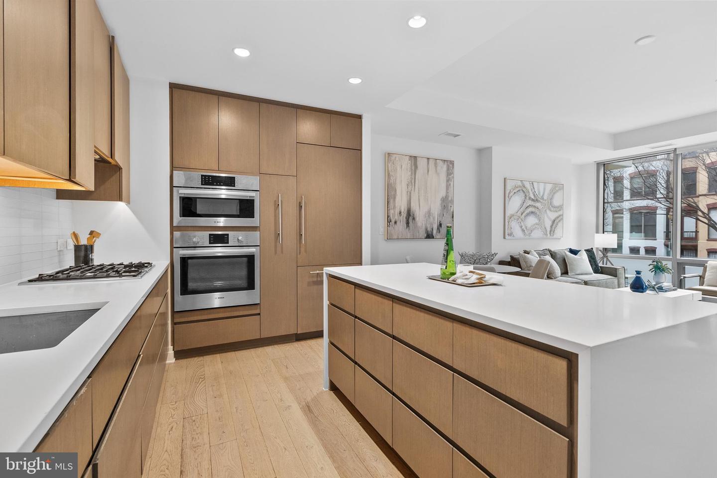 2501 M St Nw #t06 Property Photo 8