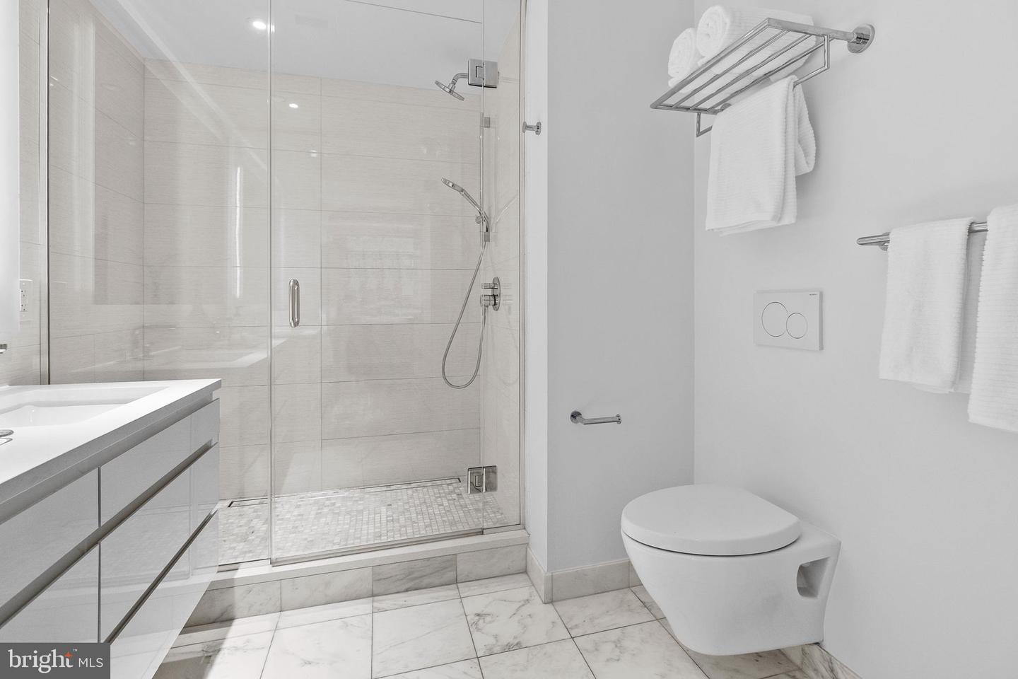 2501 M St Nw #t06 Property Photo 12