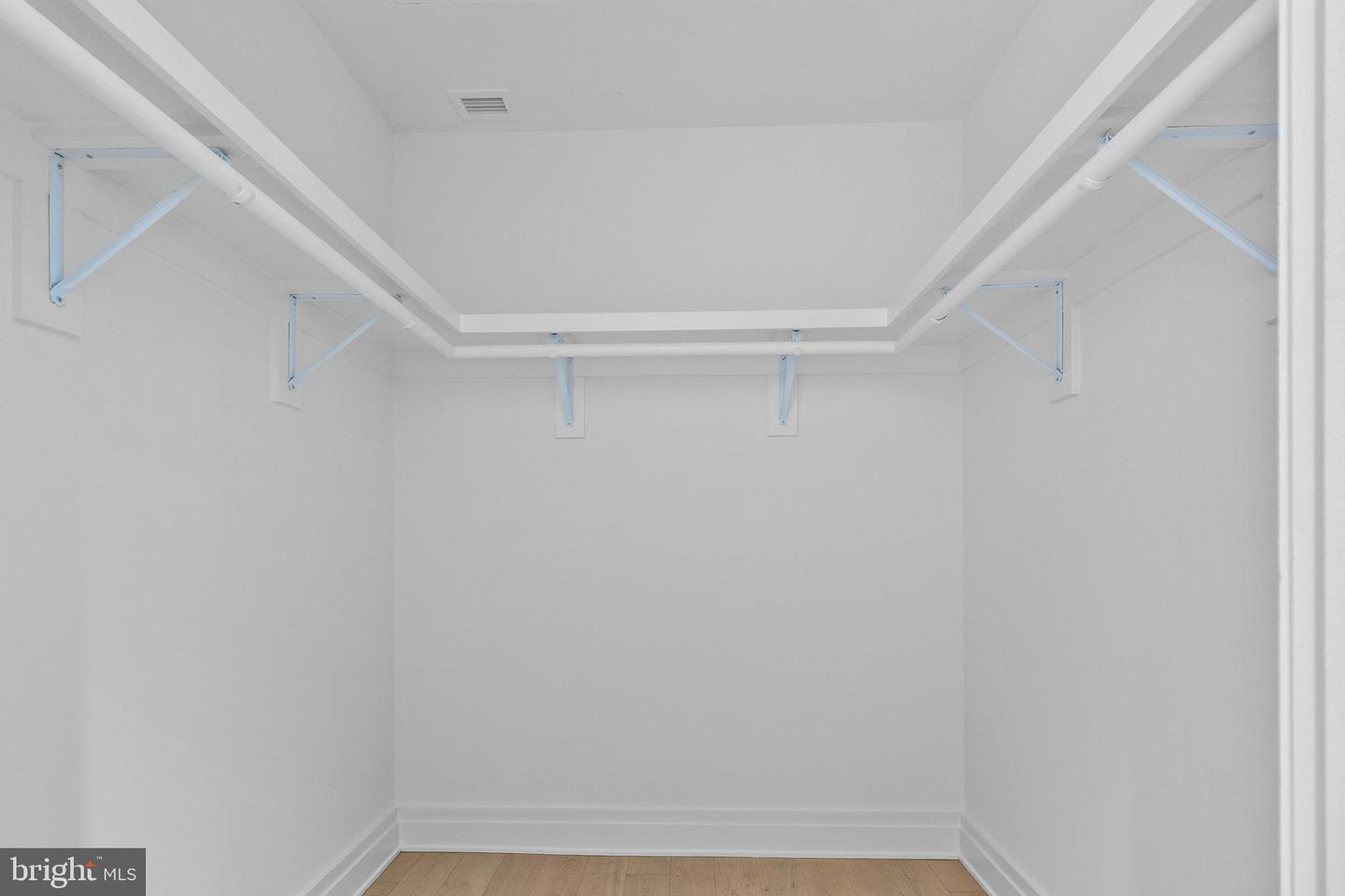 2501 M St Nw #t06 Property Photo 14