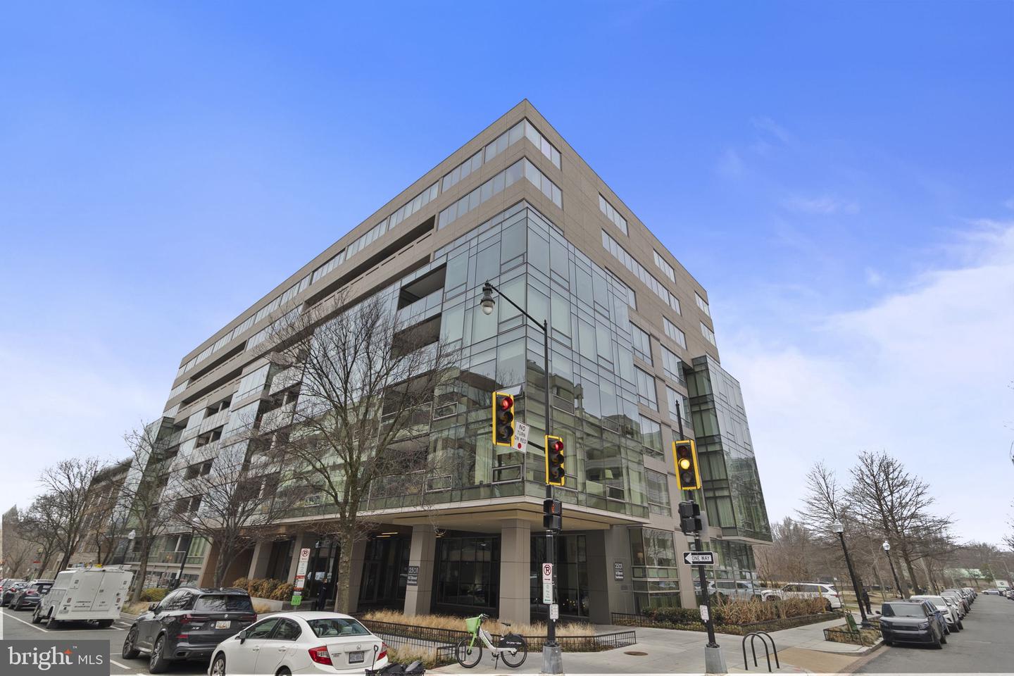 2501 M St Nw #t06 Property Photo 22