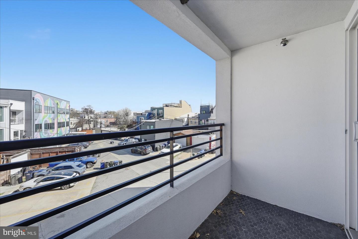 919 12th St Ne #303 Property Photo 16