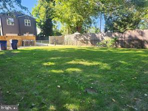 1126 48th Pl Ne Property Photo 2