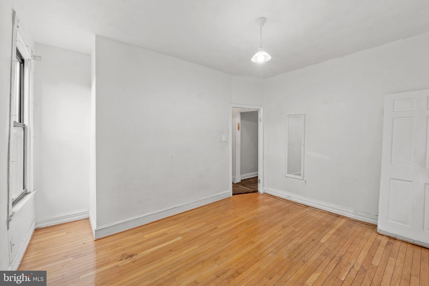 1524 6th St Nw Property Photo 8