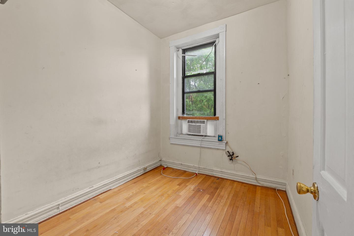 1524 6th St Nw Property Photo 13