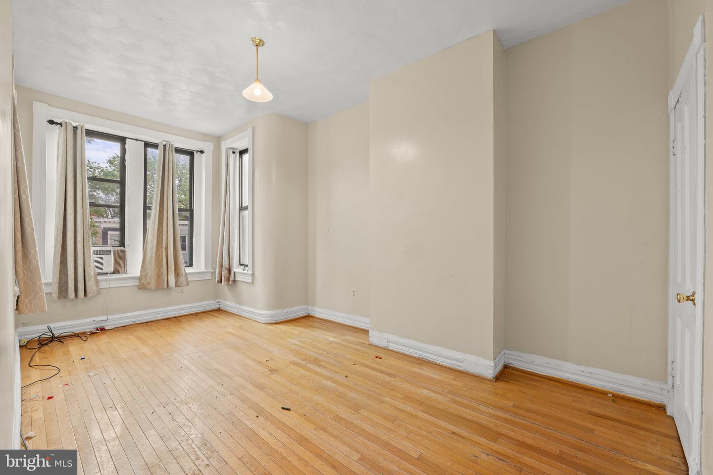 1524 6th St Nw Property Photo 17
