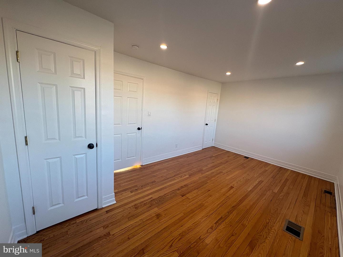 1411 18th Pl Se Property Photo 7