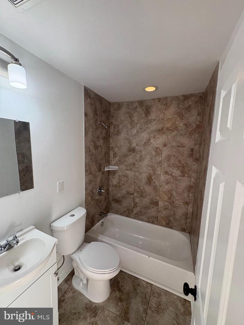 1411 18th Pl Se Property Photo 8