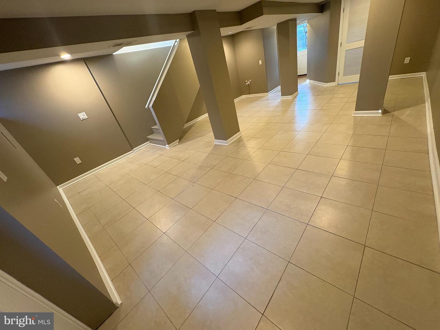 1411 18th Pl Se Property Photo 9