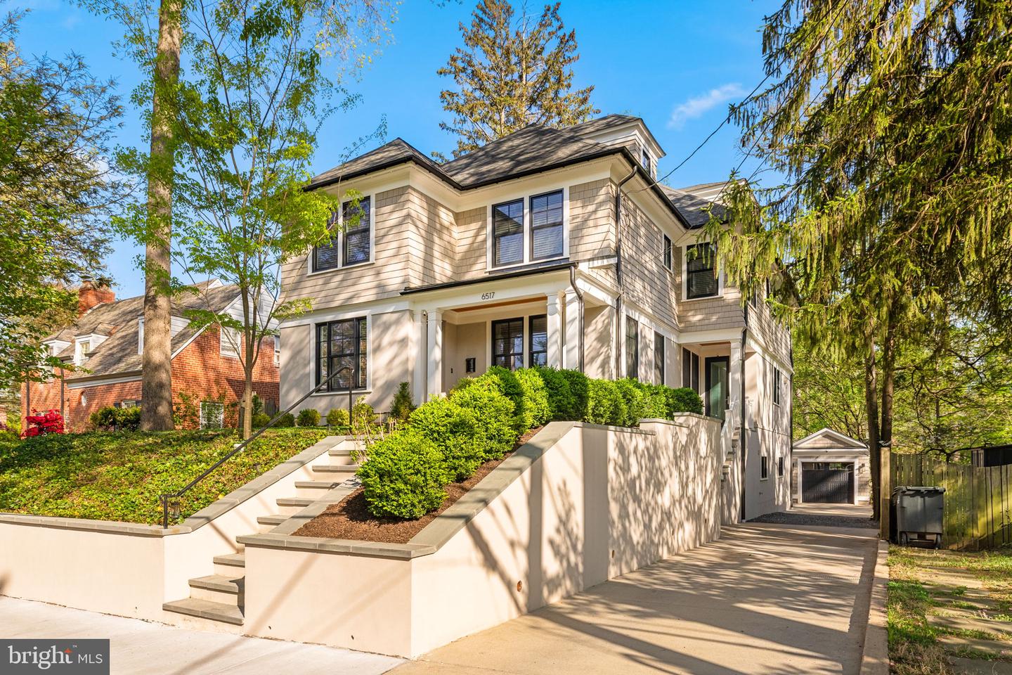 6517 Barnaby St Nw Property Photo 1