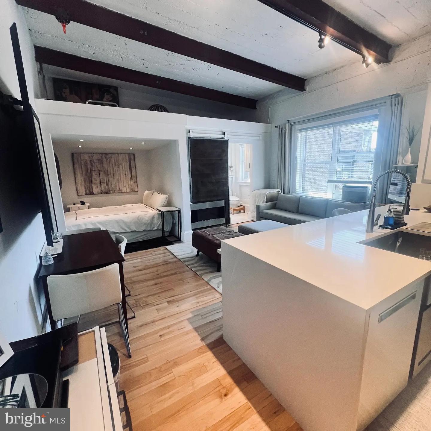 1514 17th St Nw #611 Property Photo 8