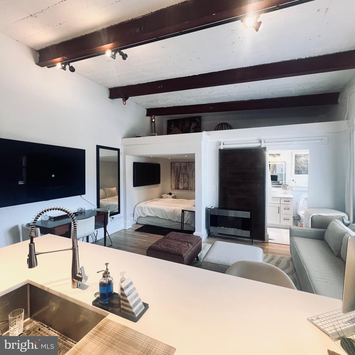 1514 17th St Nw #611 Property Photo 12