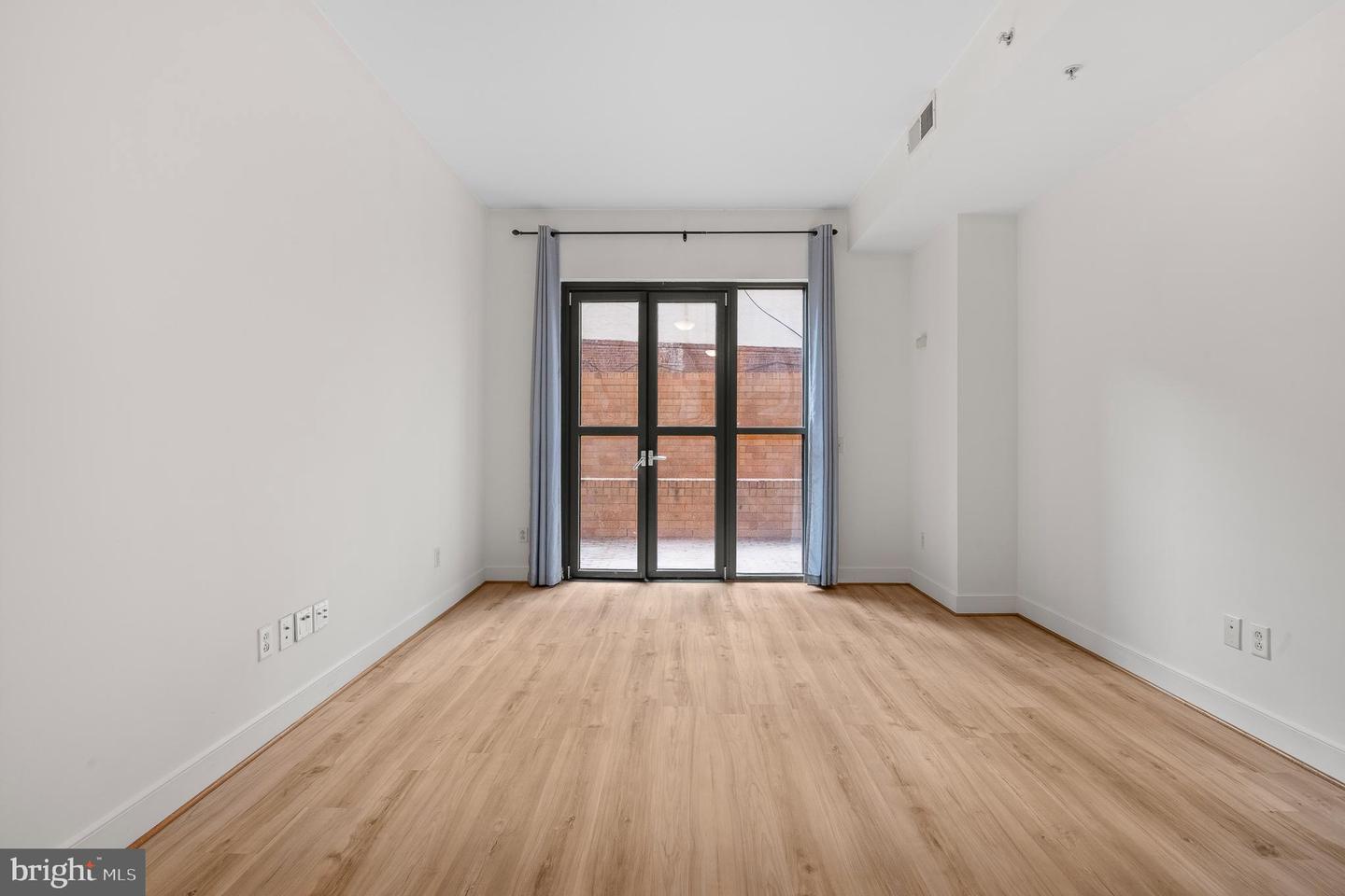 910 M St Nw #126 Property Photo 17