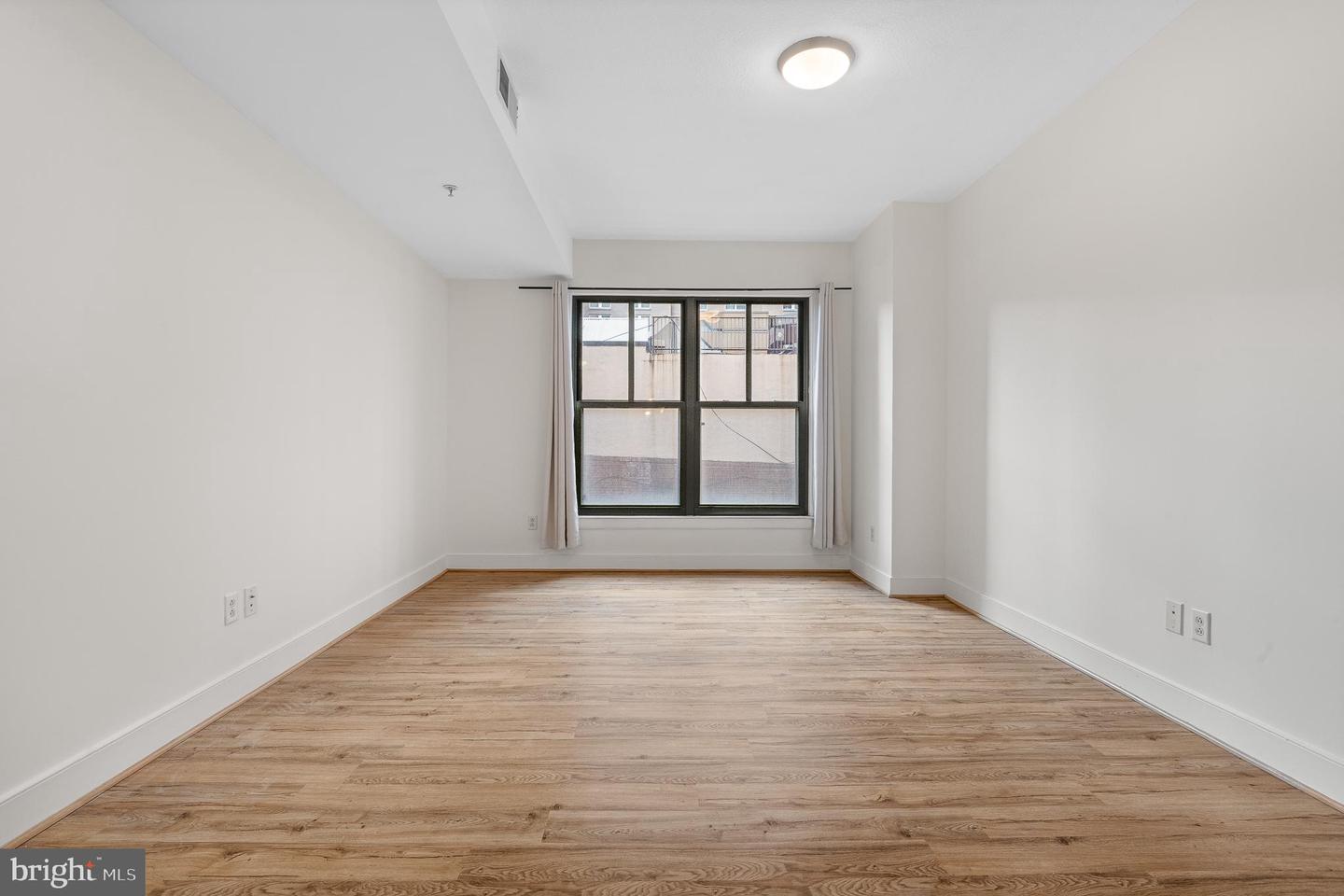 910 M St Nw #126 Property Photo 20