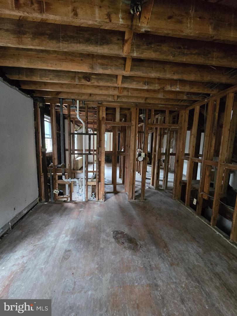 1702 Minnesota Ave Se Property Photo 2