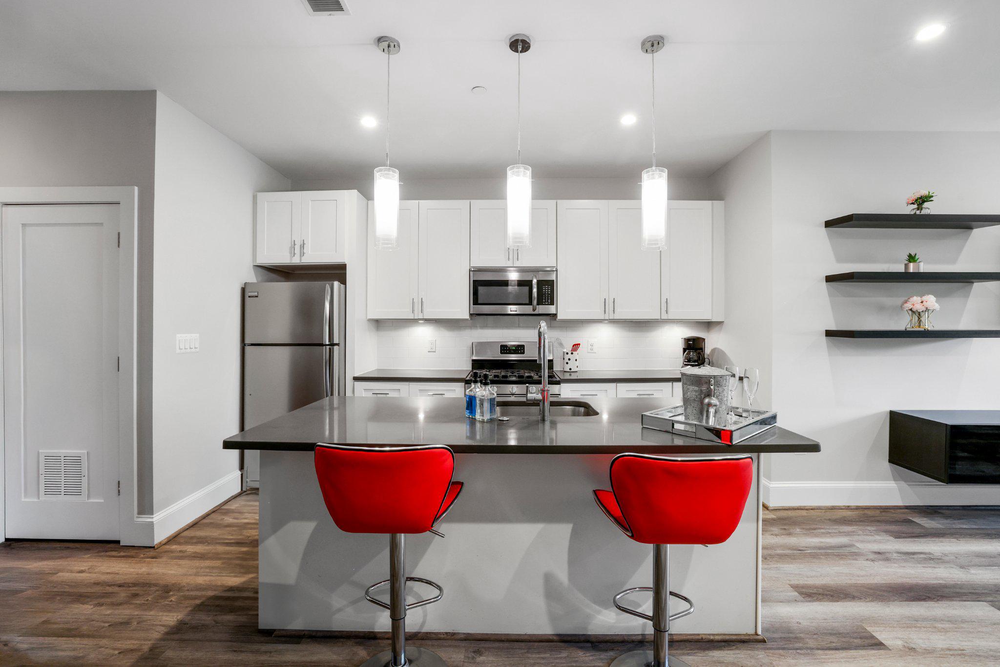 2221 M St Ne #ph1 Property Photo 1
