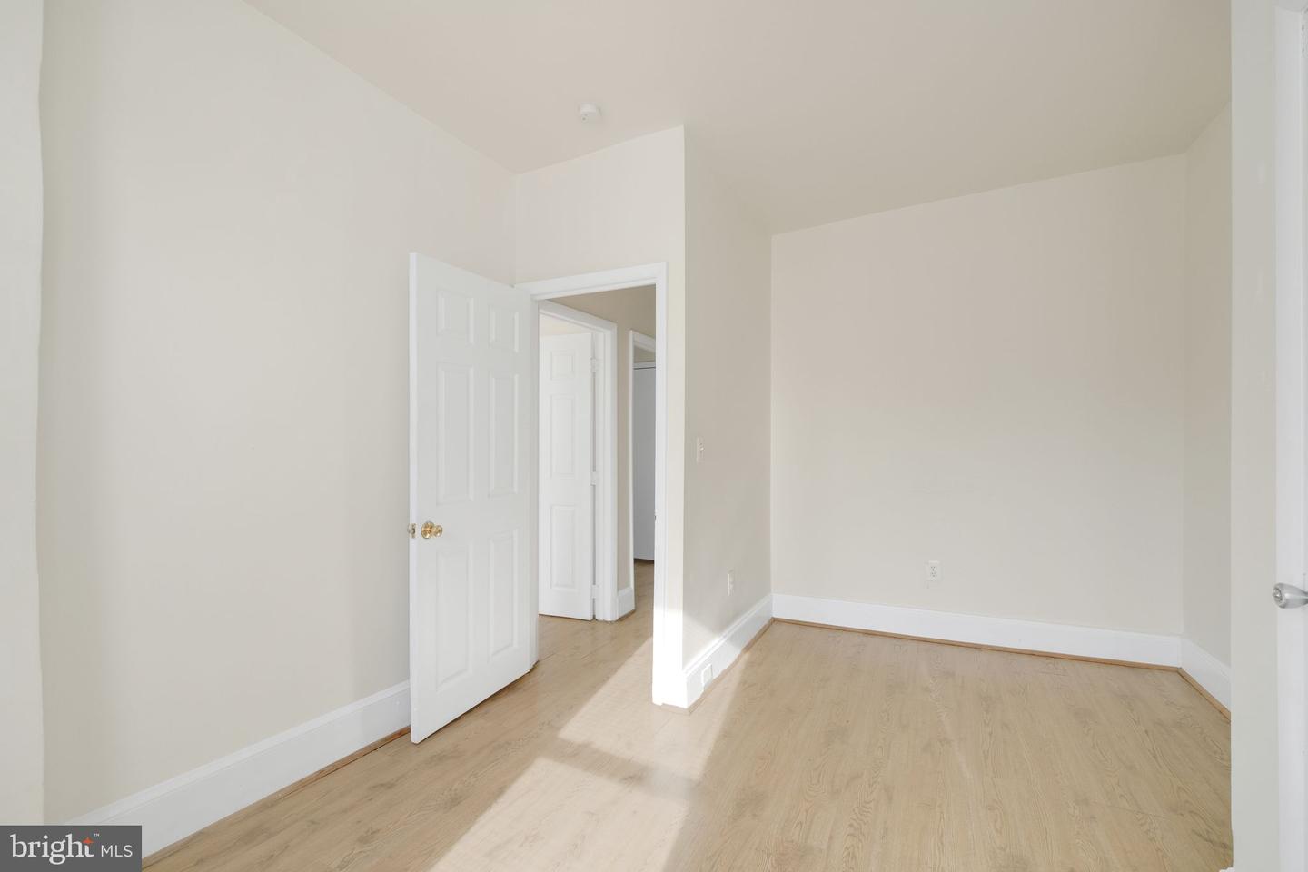 1209 6th St Ne #a Property Photo 22