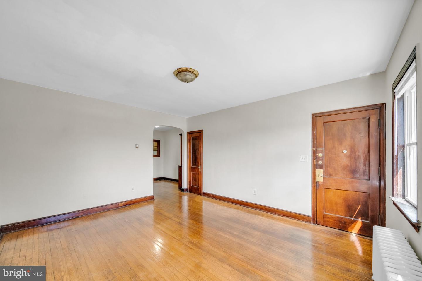 220 21st St Ne Property Photo 6