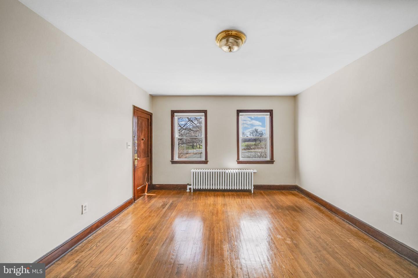 220 21st St Ne Property Photo 10