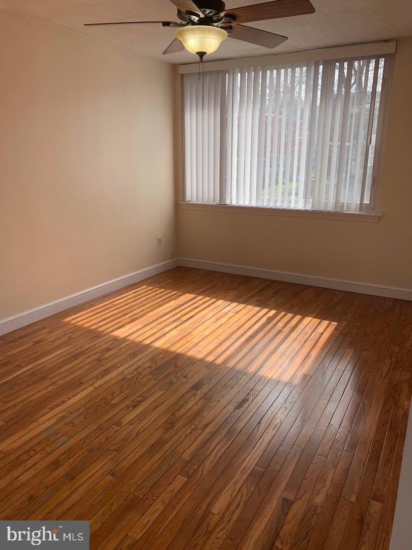 126 Webster St Ne #1 Property Photo 3