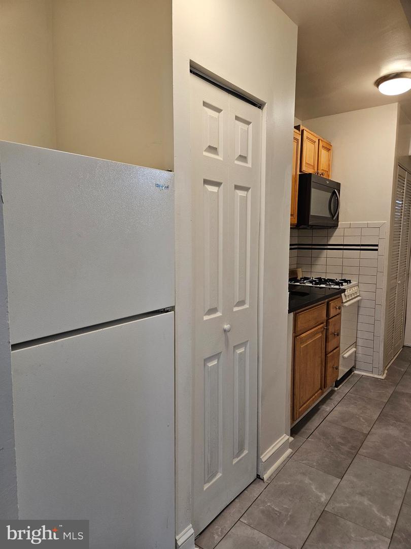 1722 H St Ne #b Property Photo 3