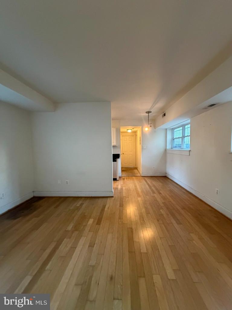 4810 Quarles St Ne #103 Property Photo 5