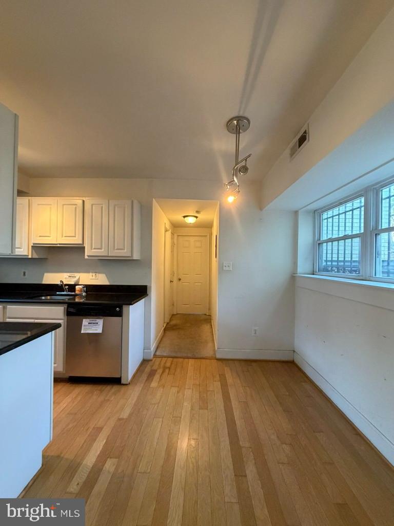 4810 Quarles St Ne #103 Property Photo 9