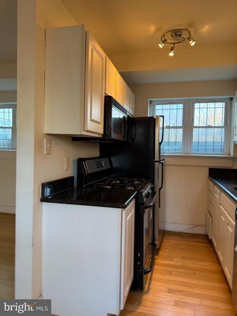 4810 Quarles St Ne #103 Property Photo 11