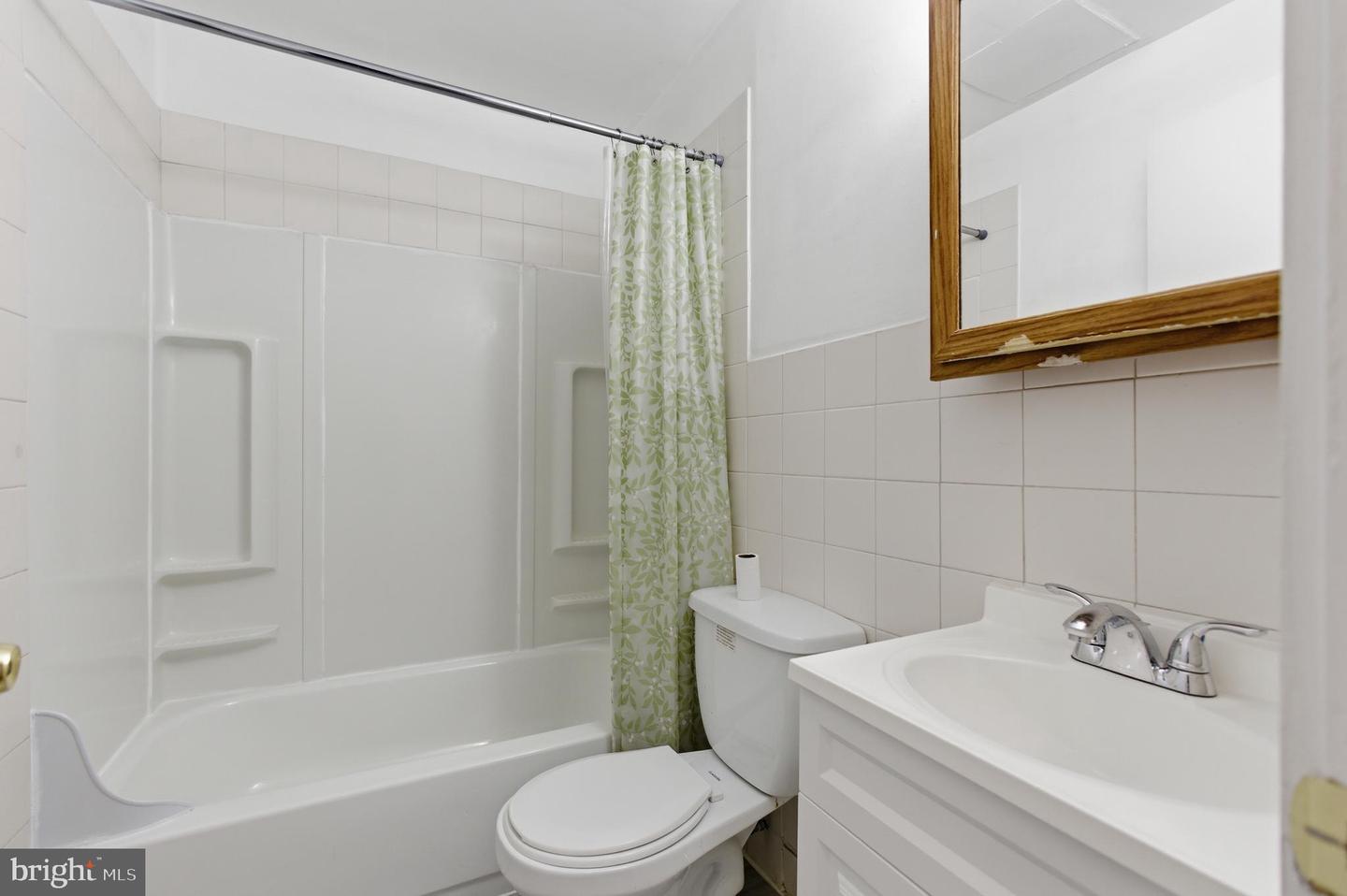 6 Barney Cir Se #1 Property Photo 7