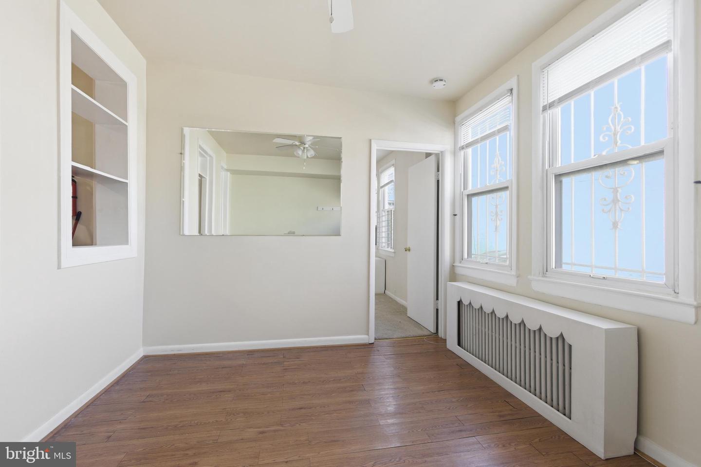 6 Barney Cir Se #1 Property Photo 9