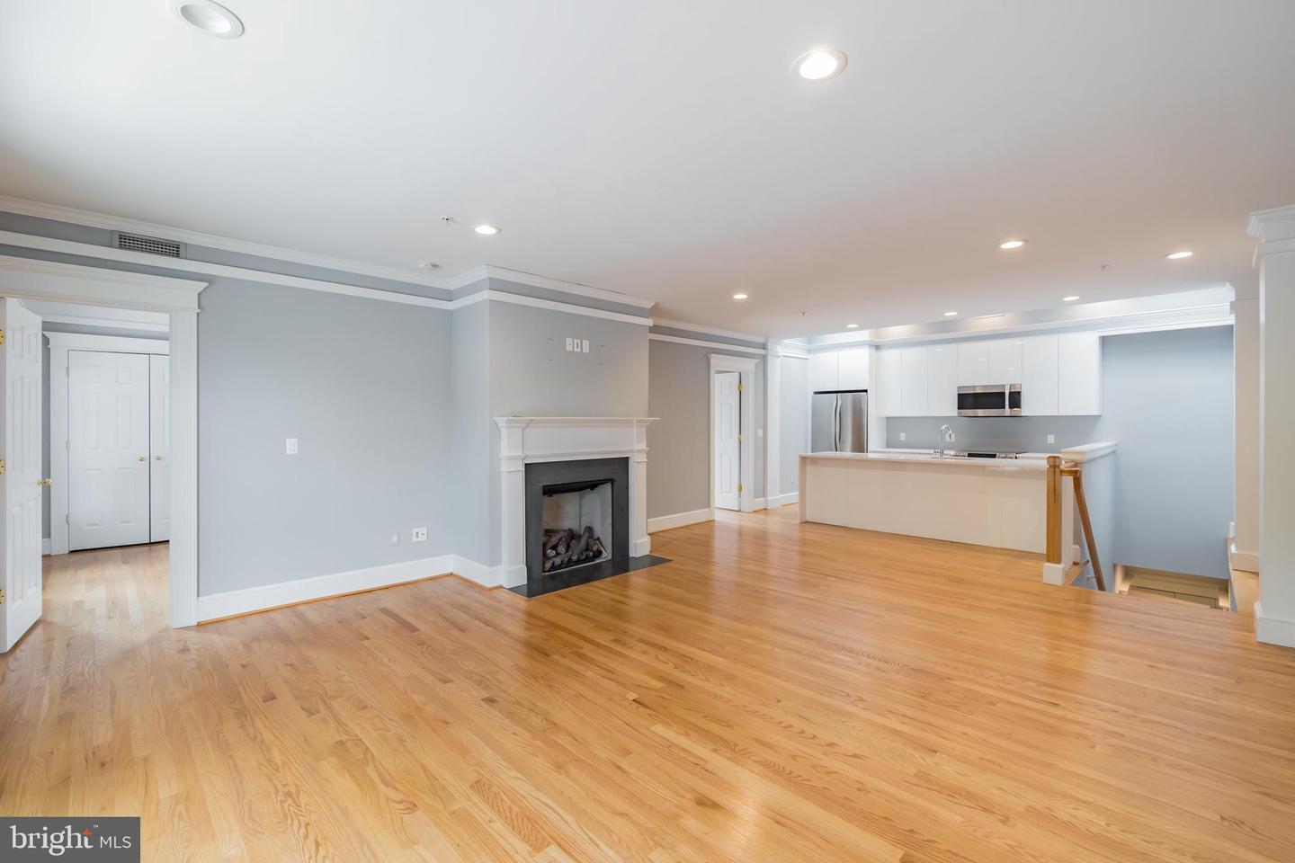 1351 Wisconsin Ave Nw #3c Property Photo 3