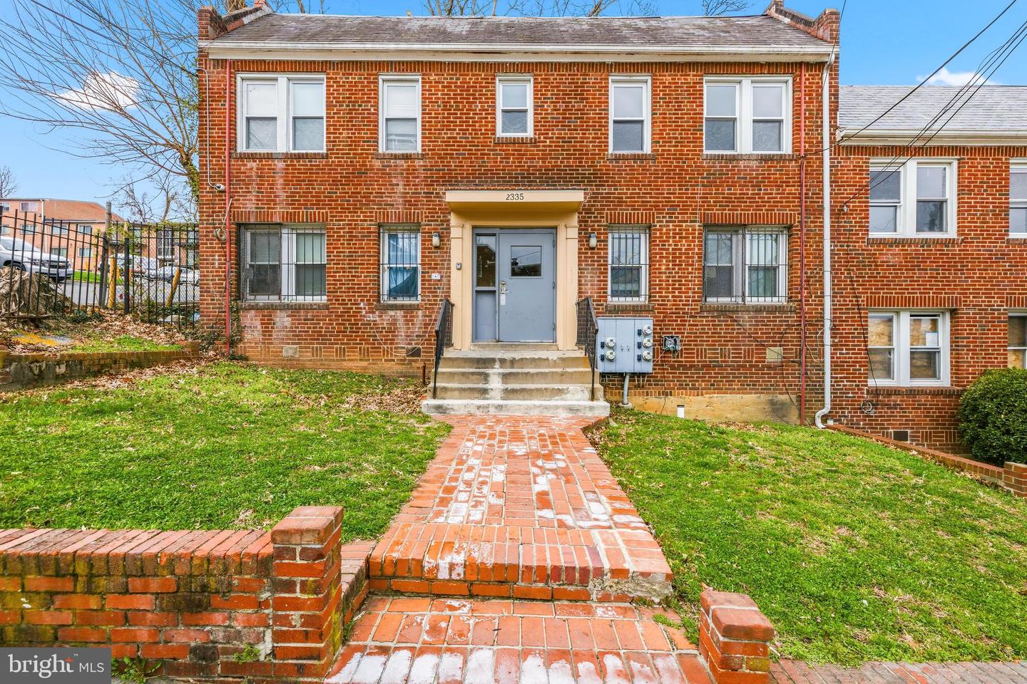2335 Green St Se Property Photo 1