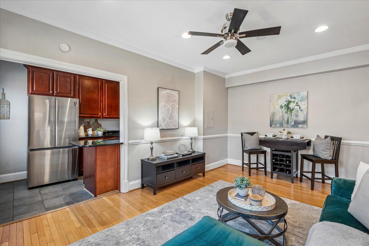 3010 Wisconsin Ave Nw #209 Property Photo 2