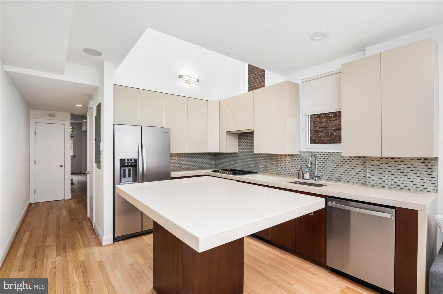 1730 Willard St Nw Property Photo 11