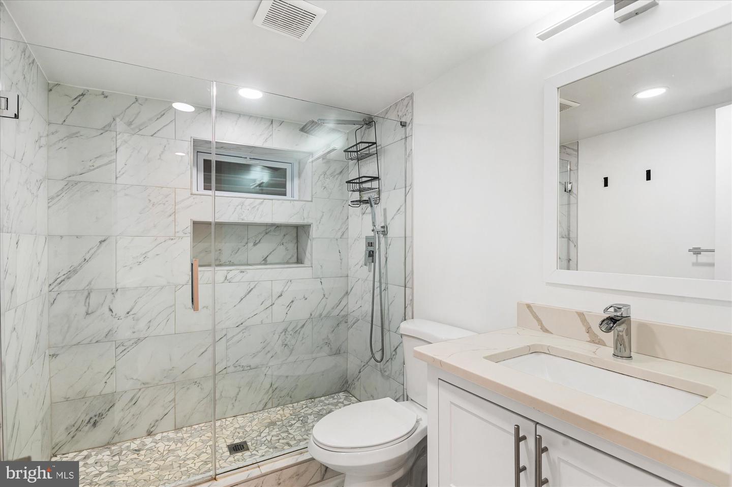 1730 Willard St Nw Property Photo 31