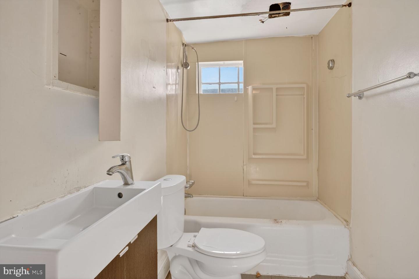 1701 6th St Nw #upper Level Property Photo 15