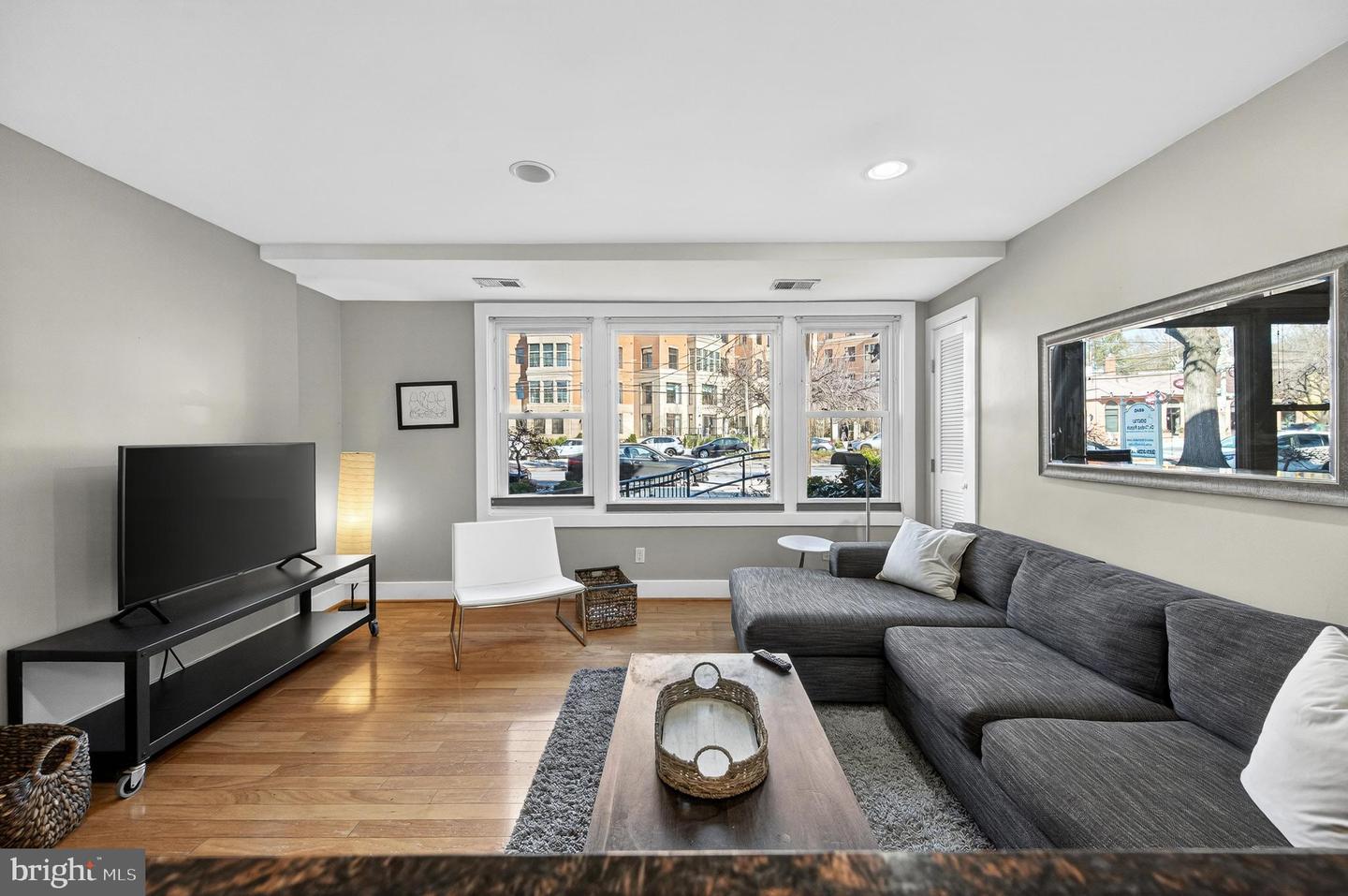 4840 MACARTHUR BLVD NW #408 Property Photo 1
