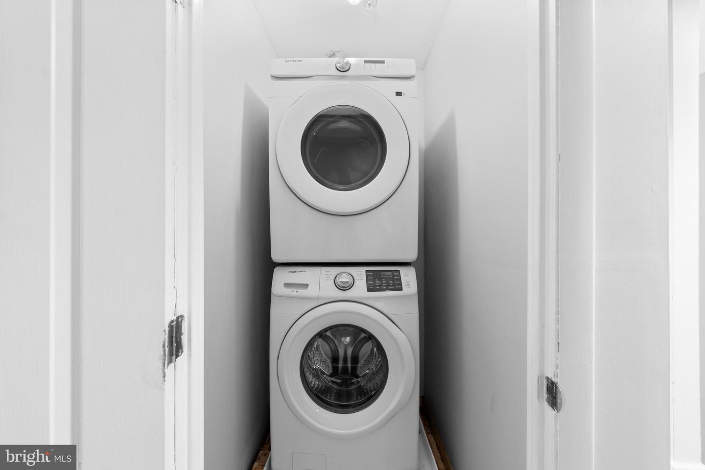 DCDC2253754 Property Photo 12
