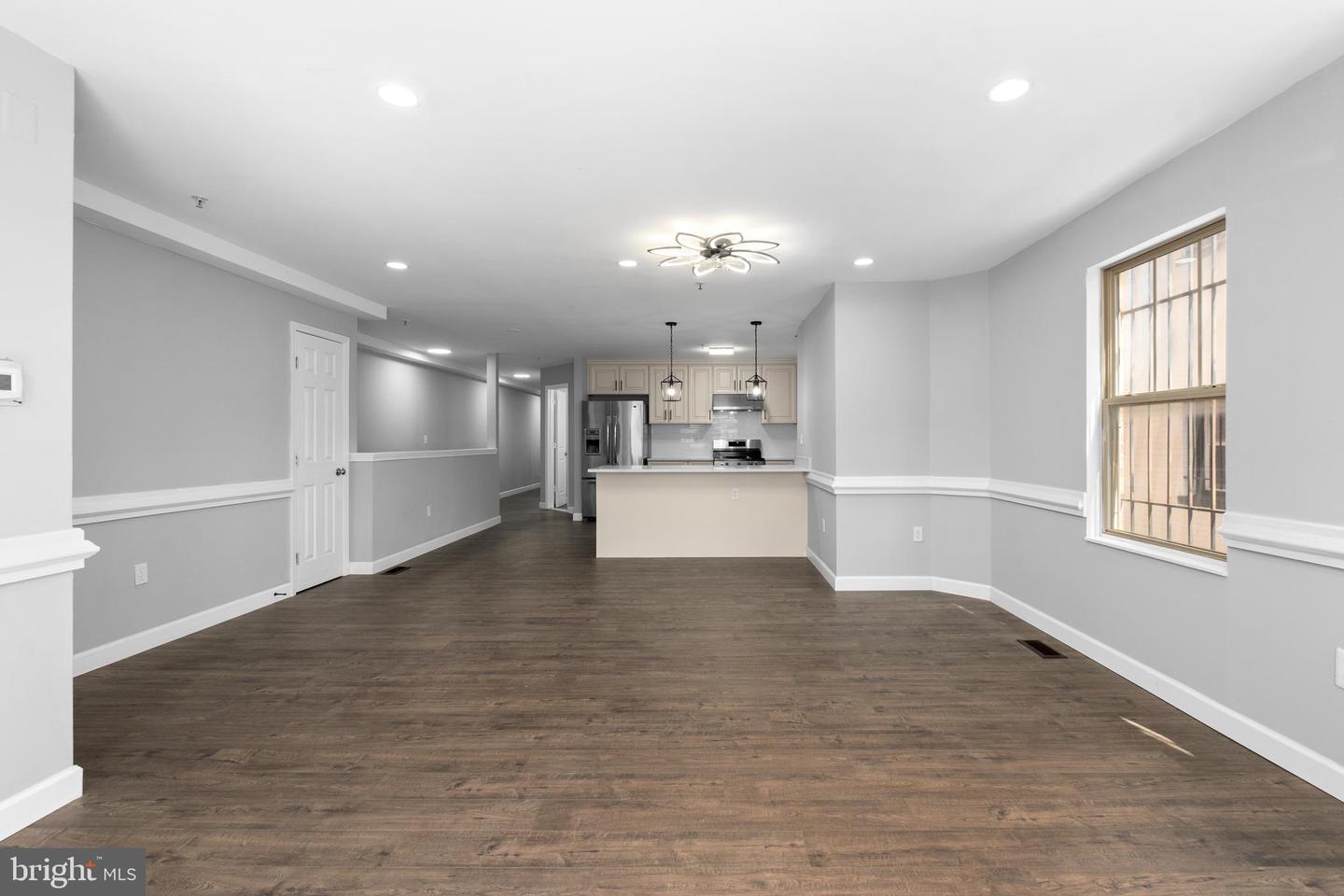 DCDC2253754 Property Photo 31