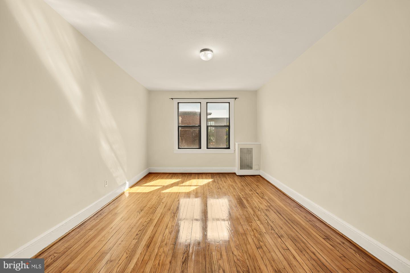 1457 Park Rd Nw #402 Property Photo 8